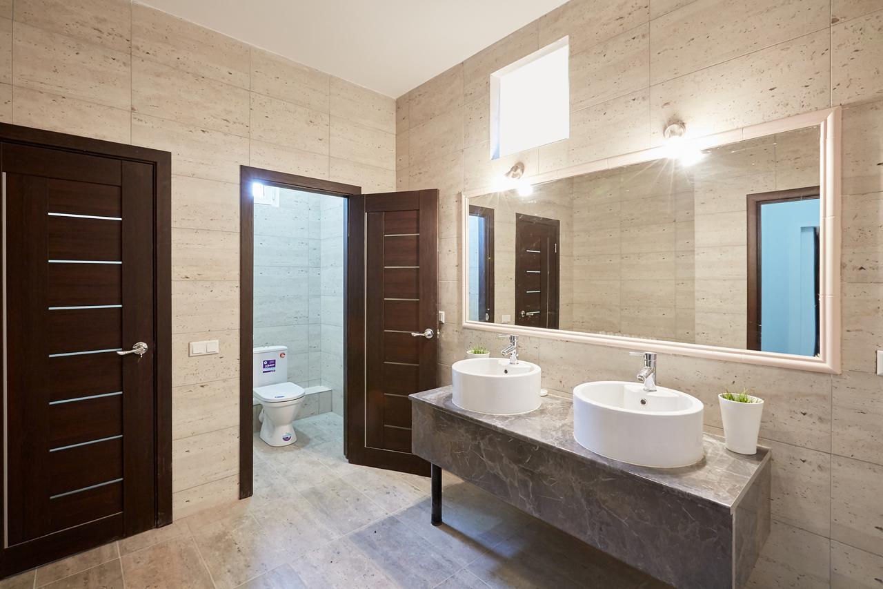 Hannah Inn Budget Hotel Akmola Esterno foto